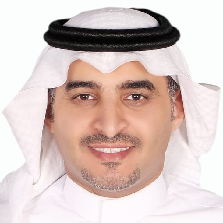 الخبير الإداري والمتخصص في التخطيط الإستراتيجي الدكتور فارس بن عزيز